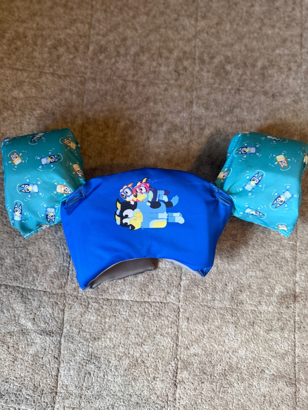 SwimWays Bluey Swim Trainer Life Jacket for kids - 33 to 55 lbs